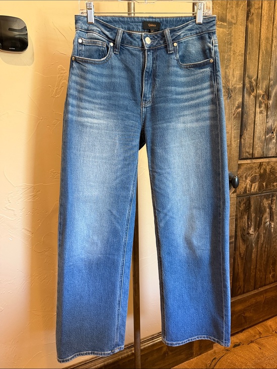 Quince Denim - Quince Women's Bella Relaxed Straight Leg Jeans in Atlantic Blue Wash
